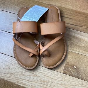 Brand new tan/brown sandals